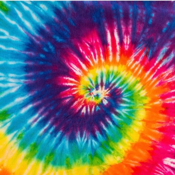 Meet your Posher, Caitlin - Picture 1 of 1